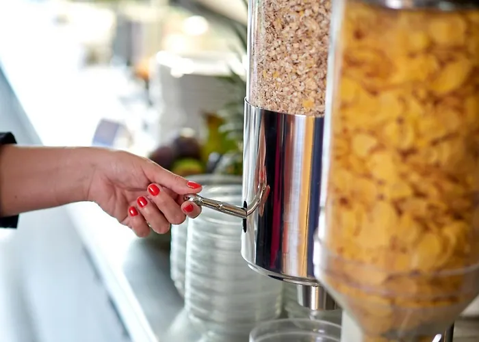 Youth * Люксембург